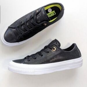 Converse CTAS II OX Black/White Leather Women's 5.5